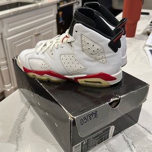 Air Jordan 6 Retro GS Hare Sneakers